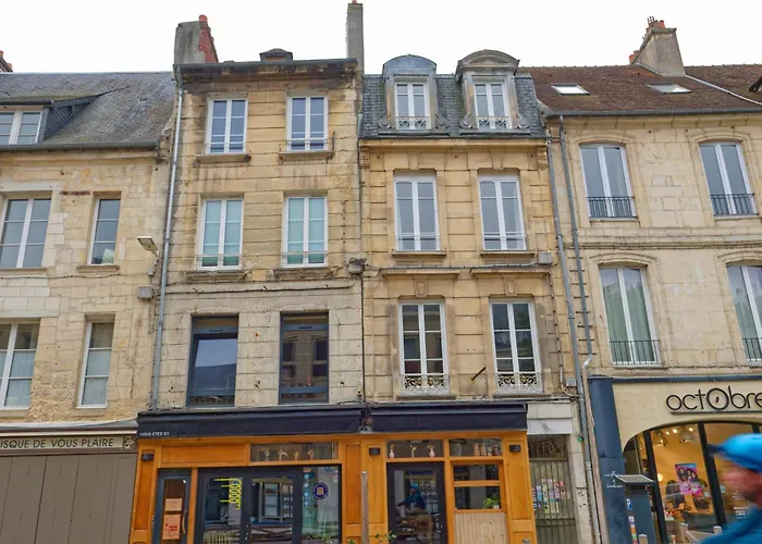 Le Saint Sauveur - Plein Centre De *